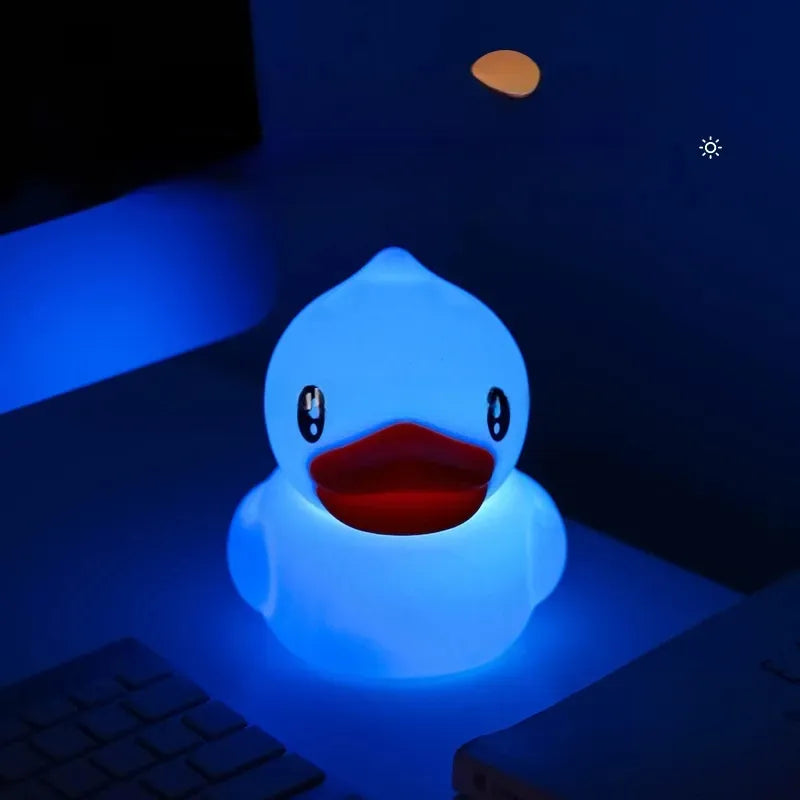 Lampă din Silicon RGB cu Încărcare USB- Noul partener preferat al copilului tău!
