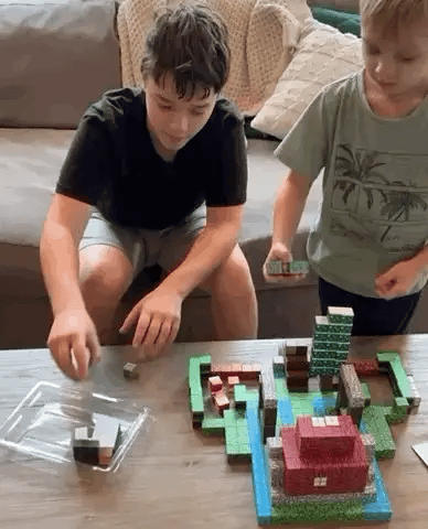 Cuburi Minecraft Magnetice - Set de 64 piese - Creativitatea este esențială pentru copilul tău!